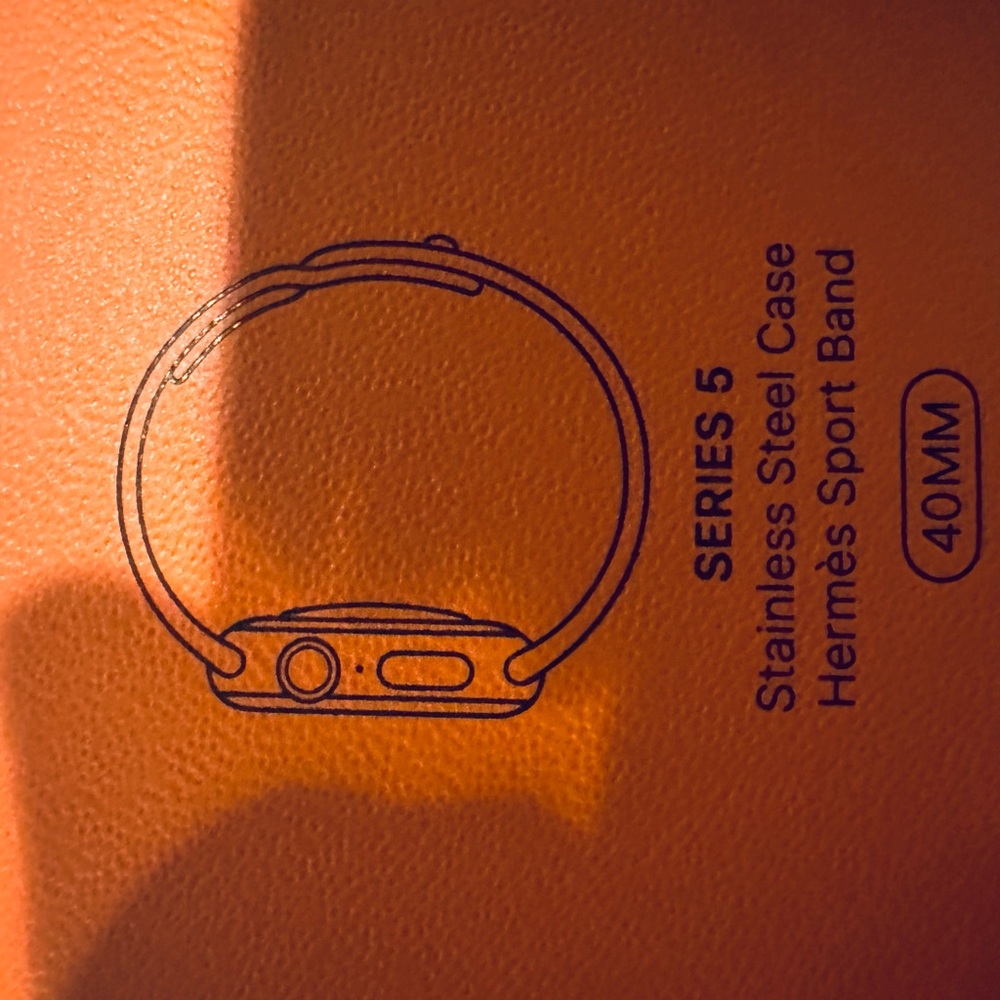 Apple Watch- Hermes Version Series 5 - image 6